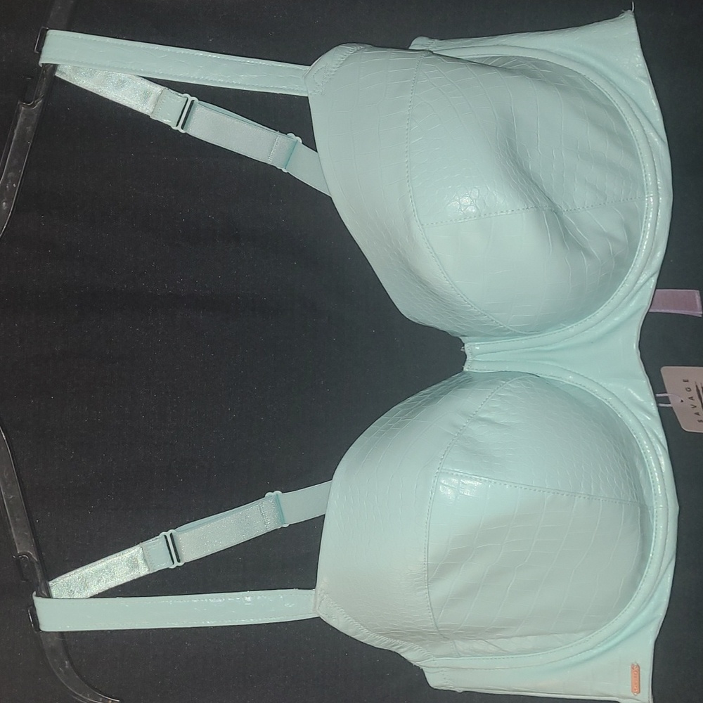 New Savage X Fenty bra